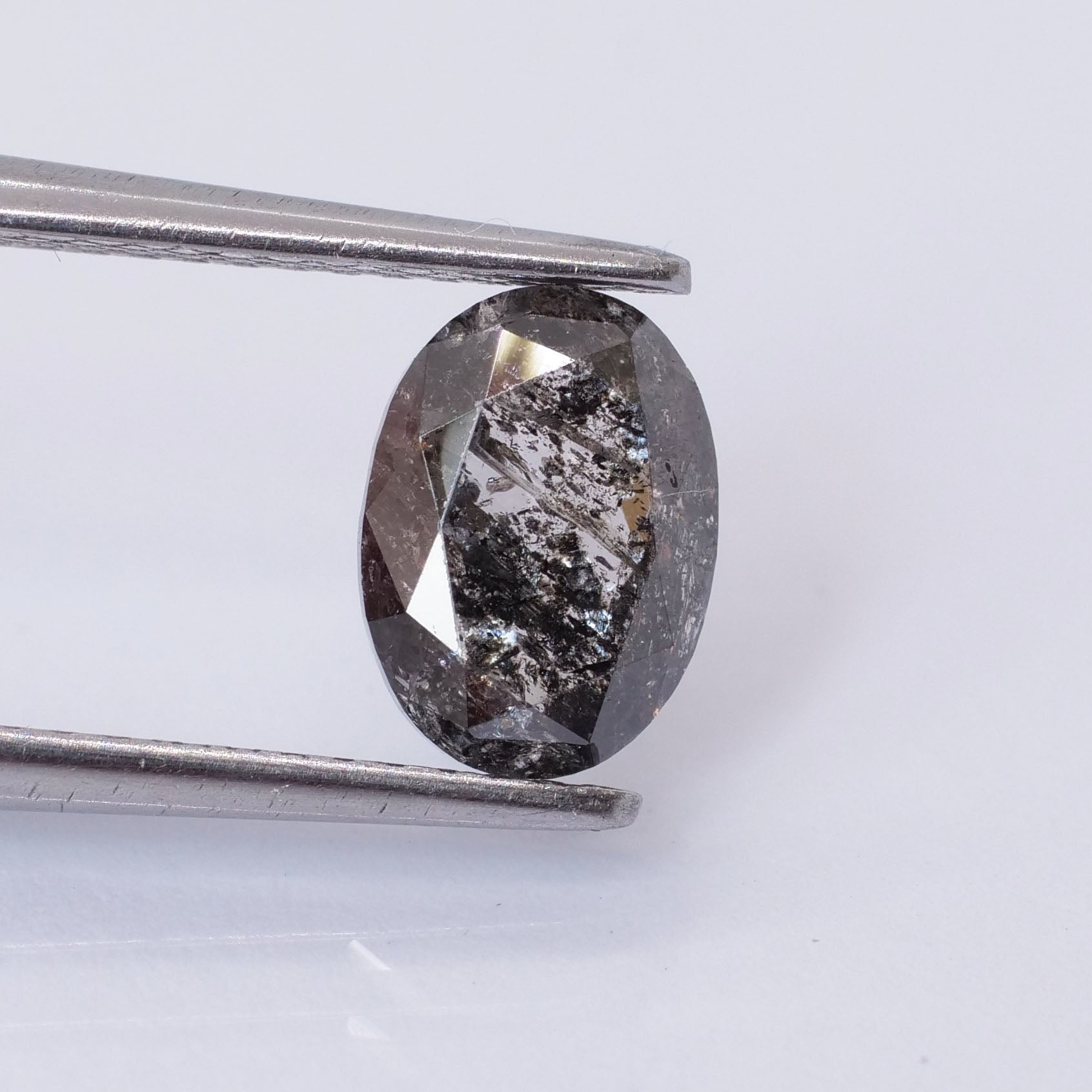 Salt & Pepper diamond | natural, oval cut 8x6mm, 1.19ct - Eden Garden Jewelry™
