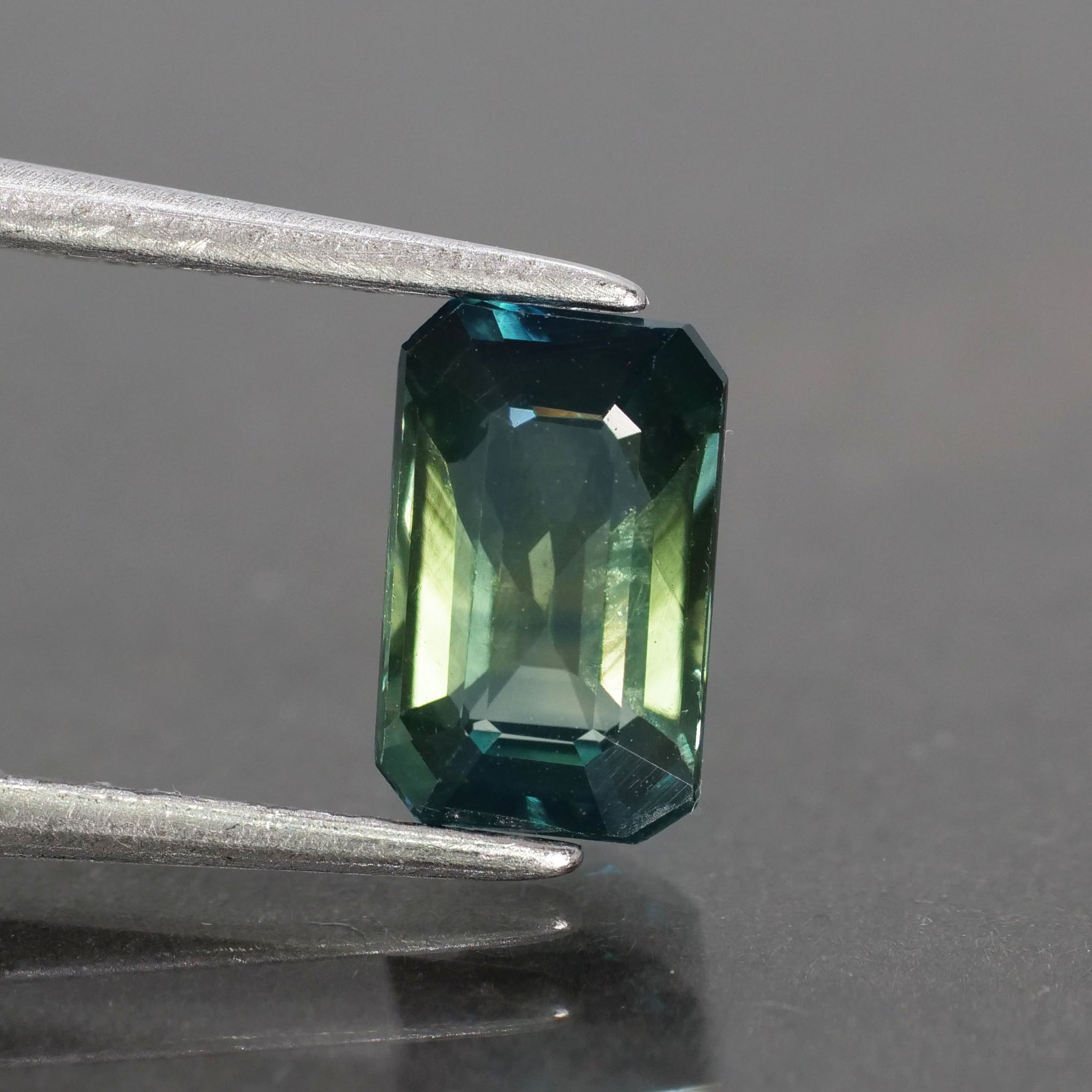 Sapphire bluish green, emerald cut, VS 7.4x4.6 mm 1.08 ct, Australia - Eden Garden Jewelry™