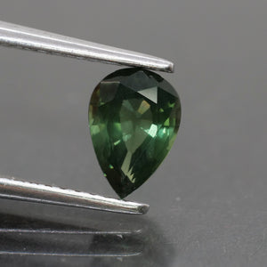 Sapphire | natural, green, pear cut 7x5 mm, VS 0.7ct - Eden Garden Jewelry™