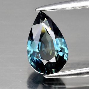 Sapphire | natural, bluish green, pear cut 8.4x5.3 mm, VVS 1.21 ct - Eden Garden Jewelry™