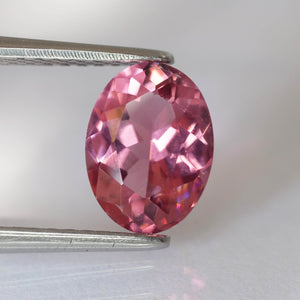 Tourmaline | pink, oval cut 8x6mm, VVS 1.5ct, Africa - Eden Garden Jewelry™