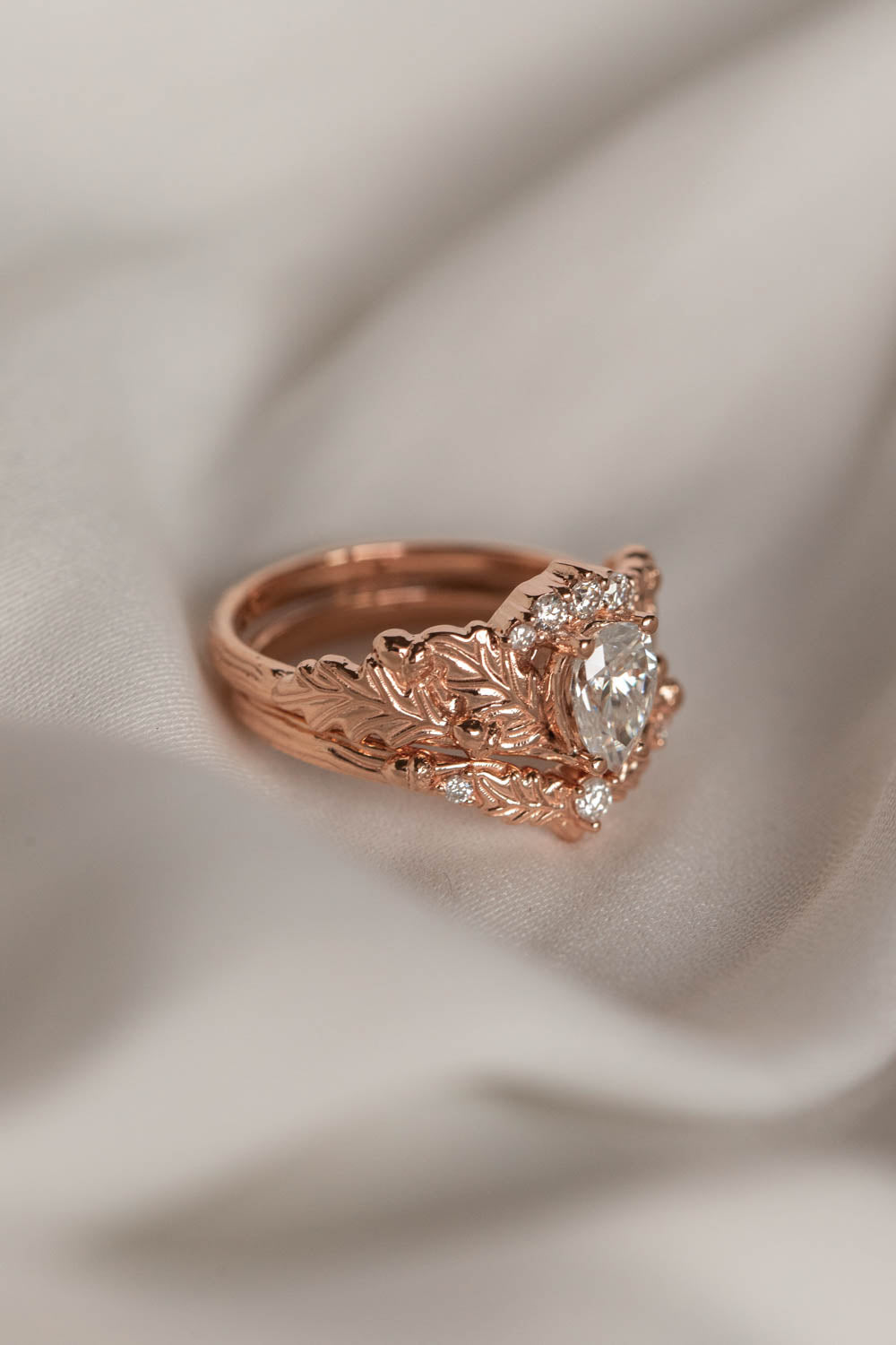 Oak leaves bridal ring set ring with pear moissanite, diamond engagement and wedding rings / Royal Oak - Eden Garden Jewelry™