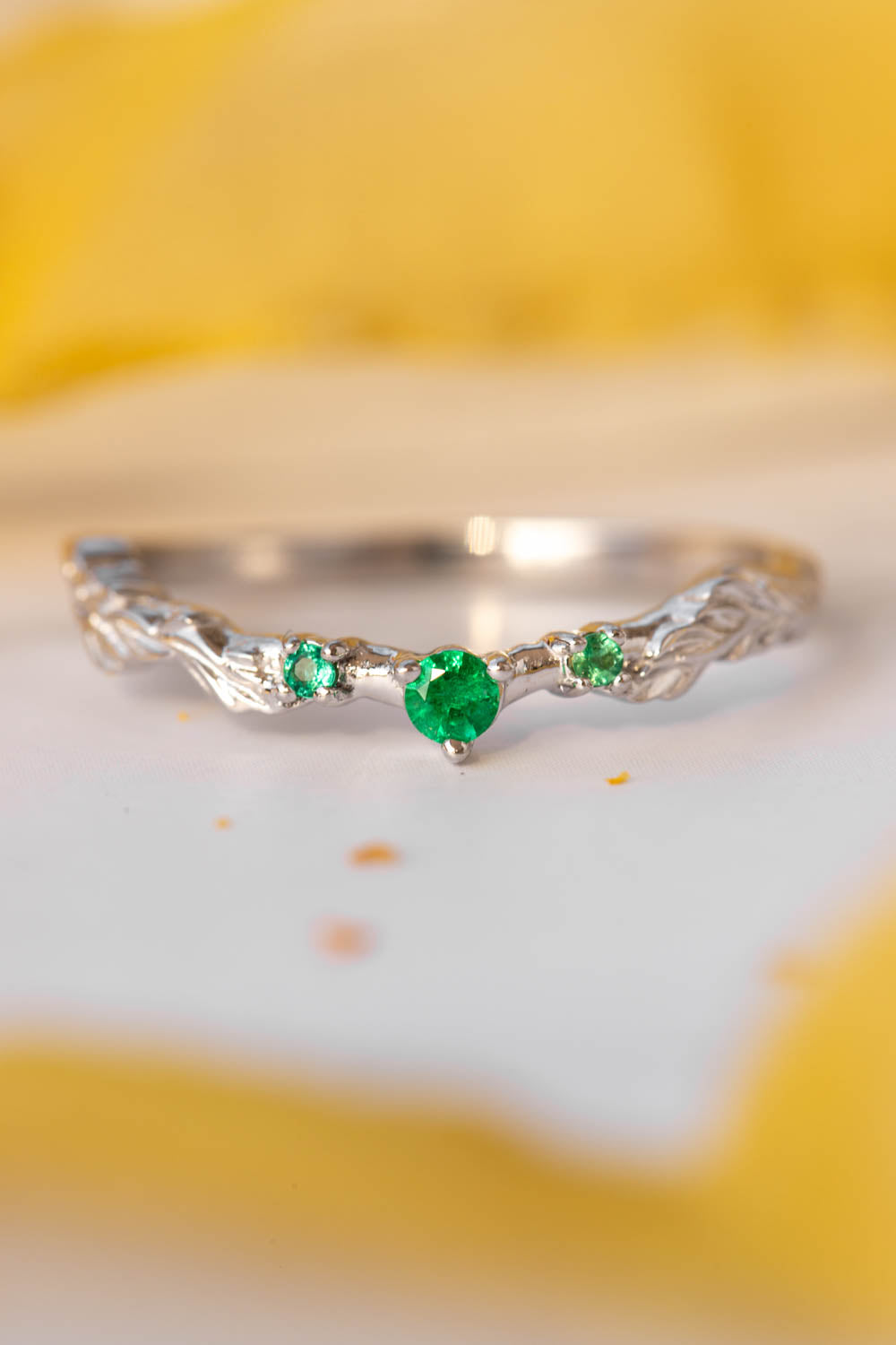 Branch wedding ring with emeralds / matching band for Japanese Maple - Eden Garden Jewelry™