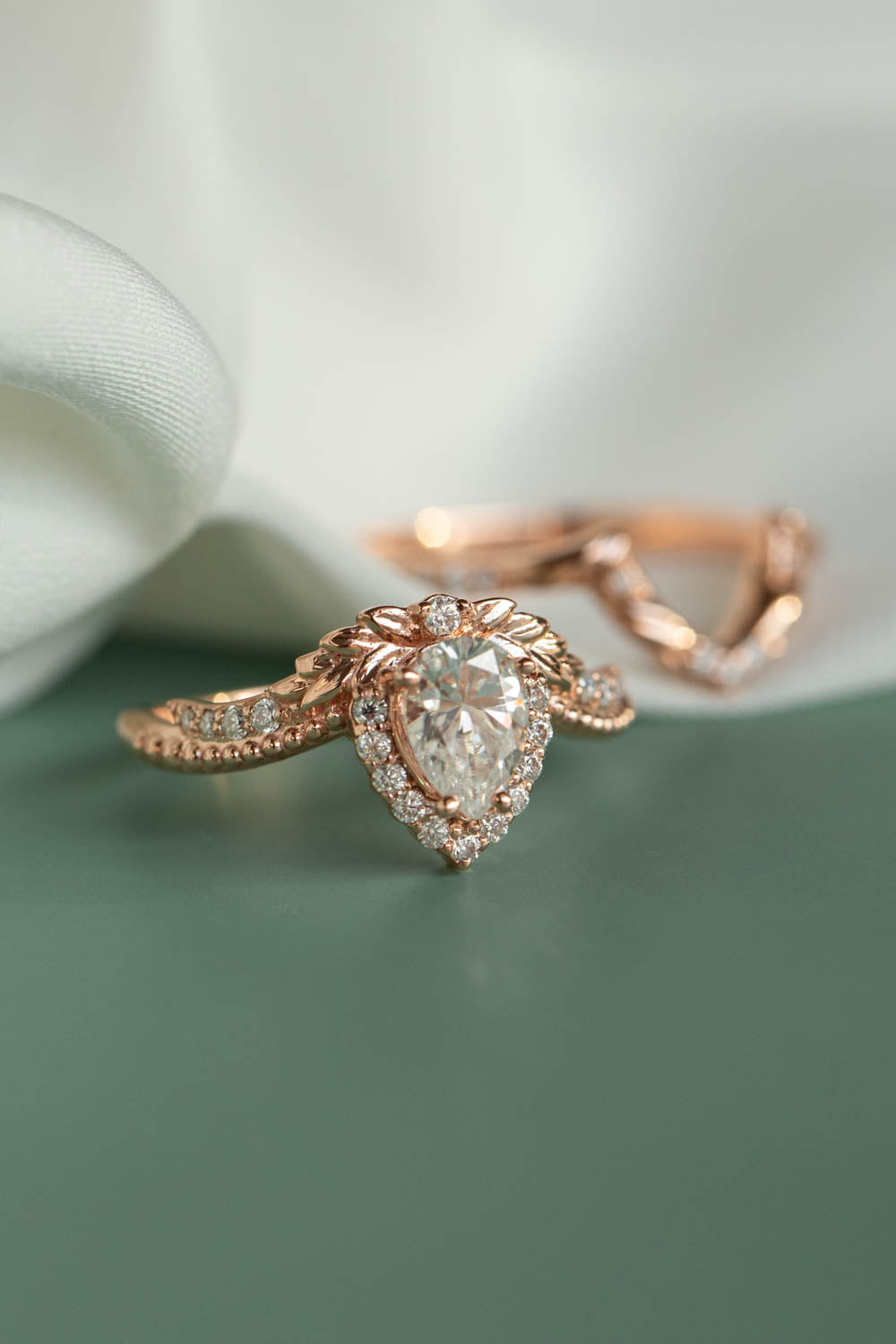 Antique gold diamond rings Clearance