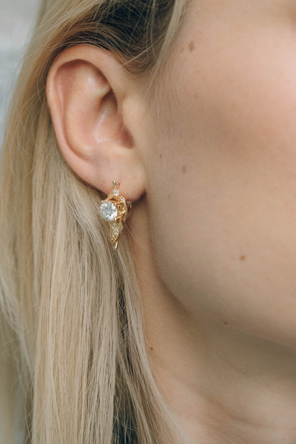 READY TO SHIP: 1 carat moissanite Undina earrings, yellow gold dainty leaf earrings with moissanites - Eden Garden Jewelry™