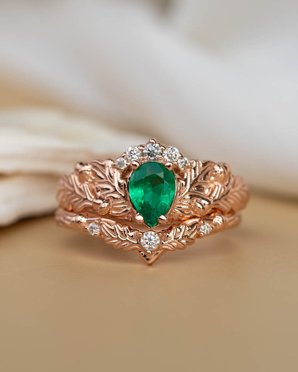 Natural emerald oak leaves bridal ring set, nature inspired engagement and wedding rings / Royal Oak - Eden Garden Jewelry™