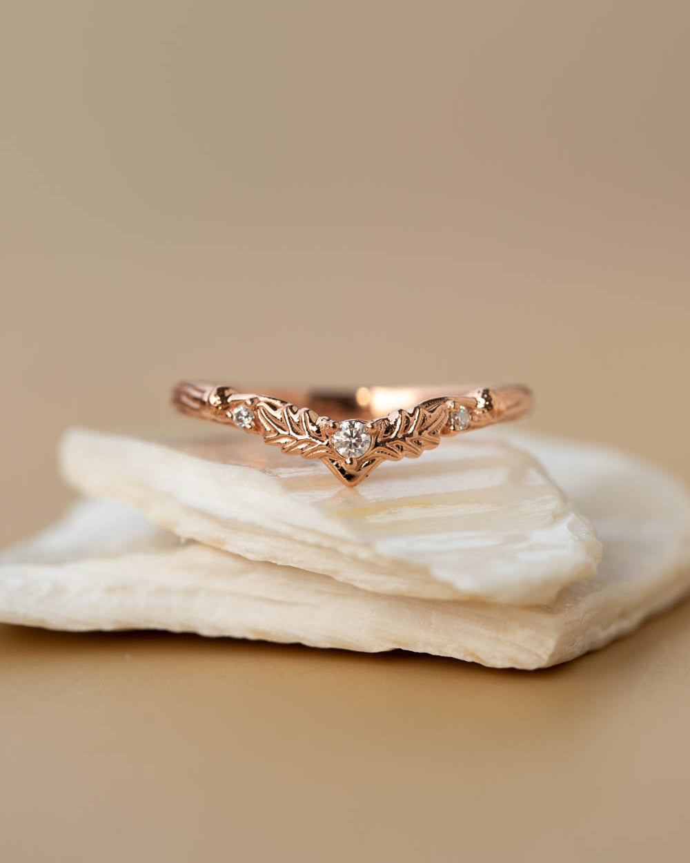 Natural emerald oak leaves bridal ring set, nature inspired engagement and wedding rings / Royal Oak - Eden Garden Jewelry™
