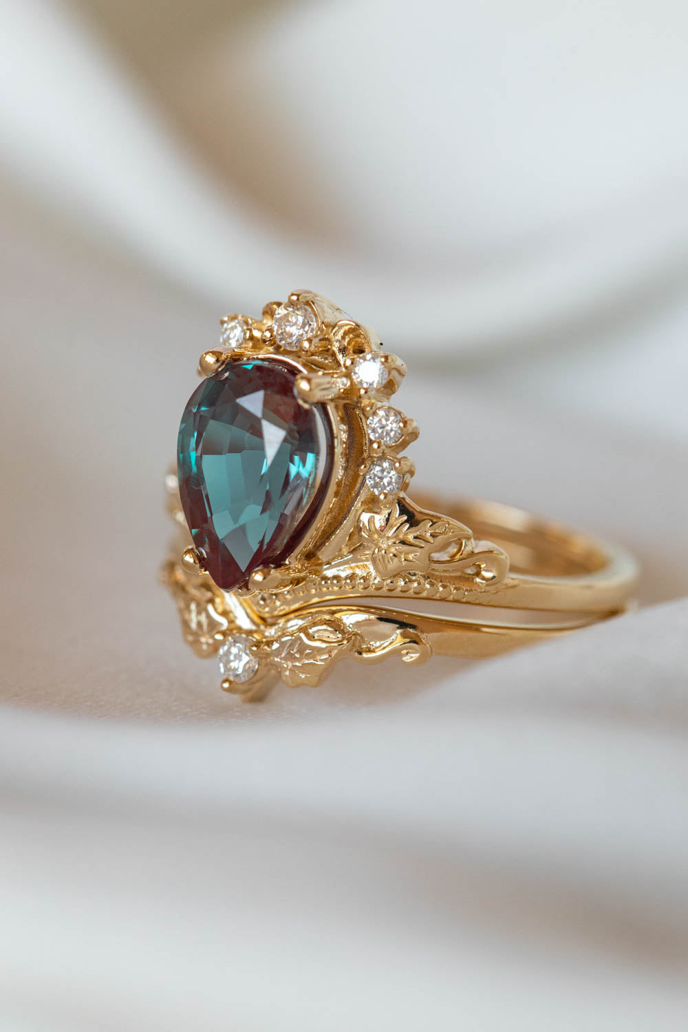 Big pear alexandrite engagement ring set, diamond crown bridal ring set / Ariadne - Eden Garden Jewelry™