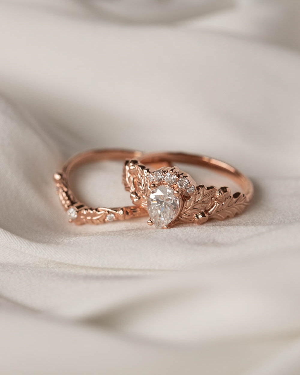 Oak leaves bridal ring set ring with pear moissanite, diamond engagement and wedding rings / Royal Oak - Eden Garden Jewelry™