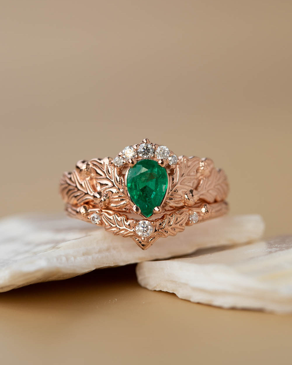 Natural emerald oak leaves bridal ring set, nature inspired engagement and wedding rings / Royal Oak - Eden Garden Jewelry™