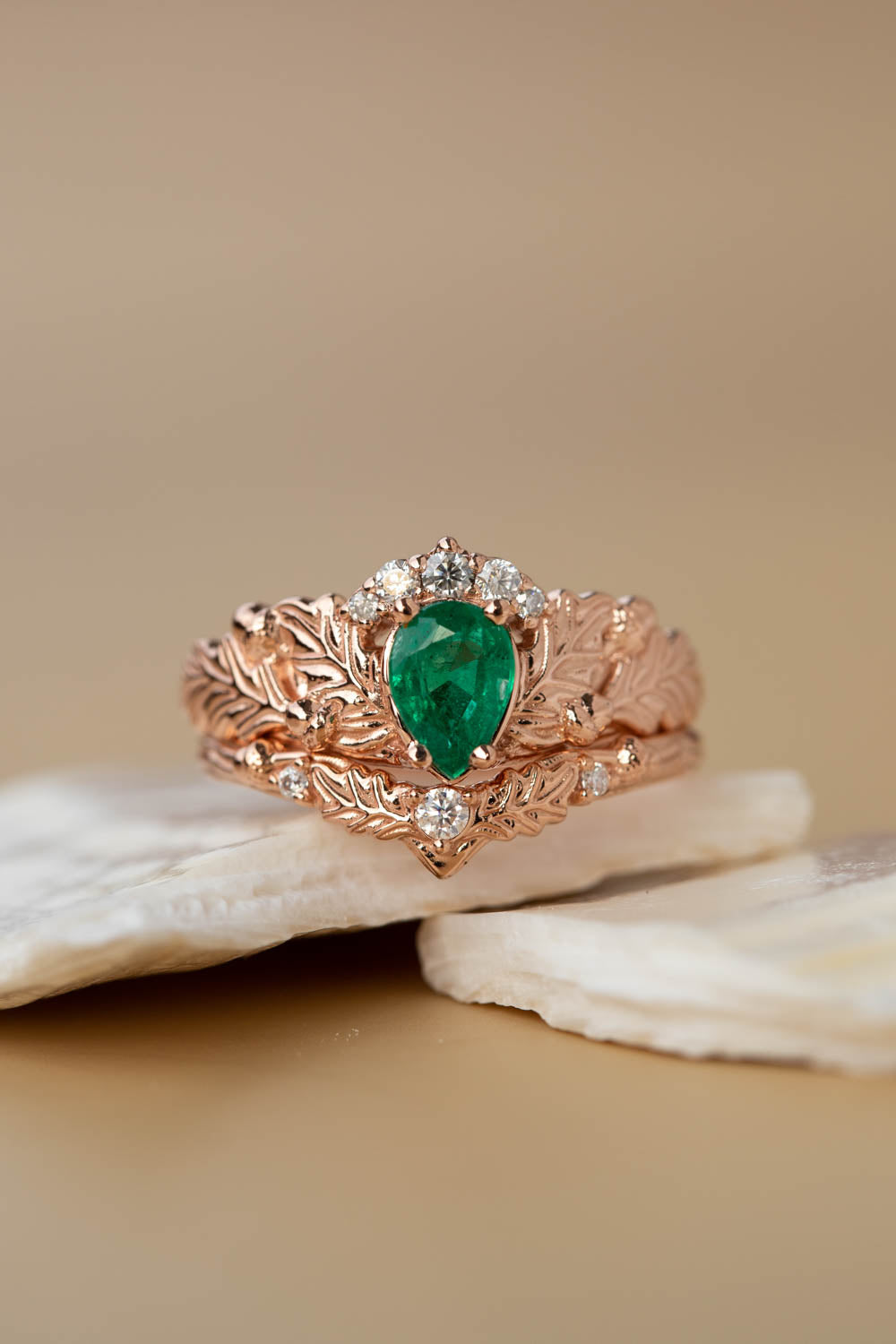 Natural emerald oak leaves bridal ring set, nature inspired engagement and wedding rings / Royal Oak - Eden Garden Jewelry™