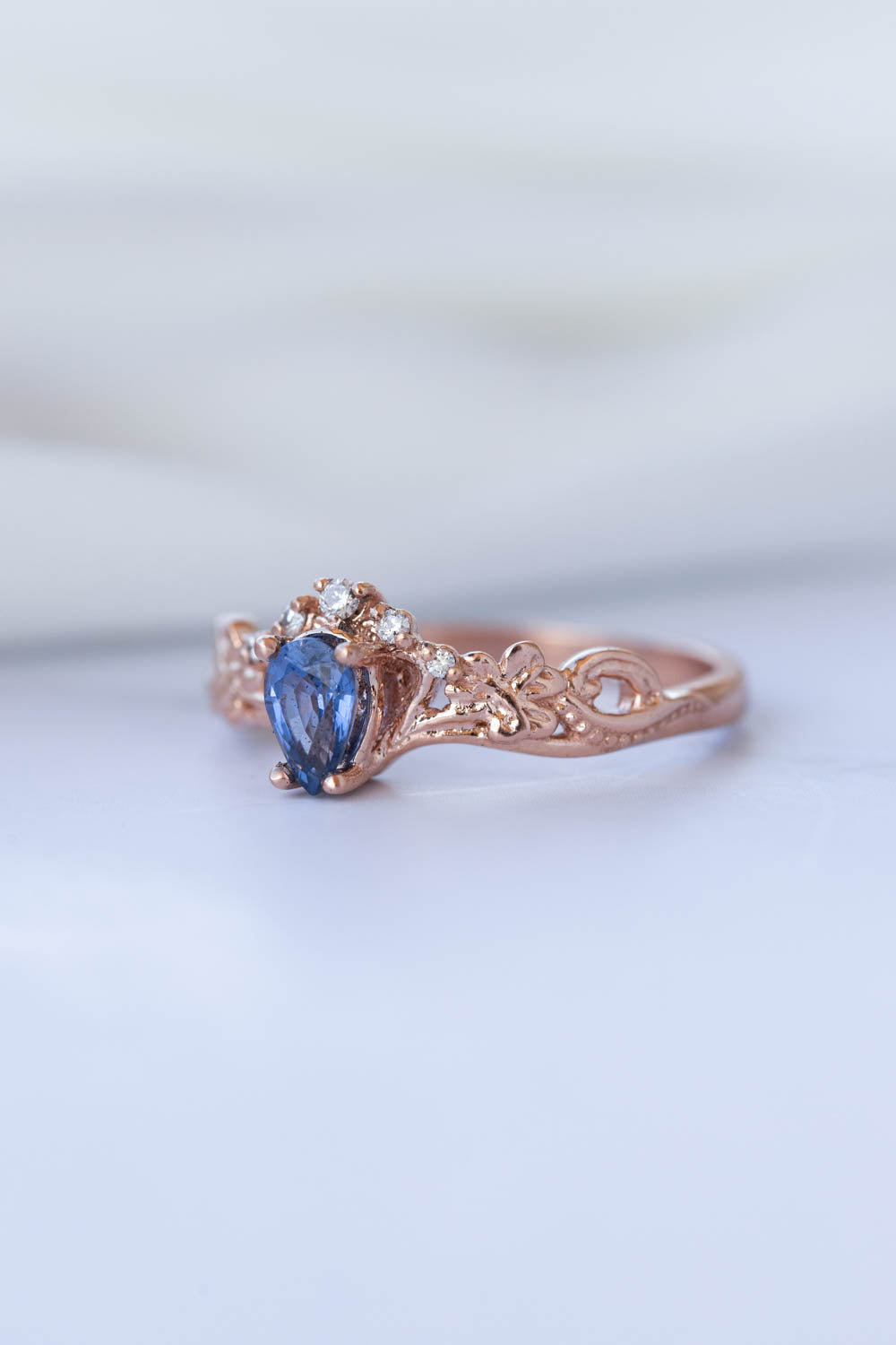 Celtic engagement ring with natural pear sapphire and diamonds / Horta - Eden Garden Jewelry™